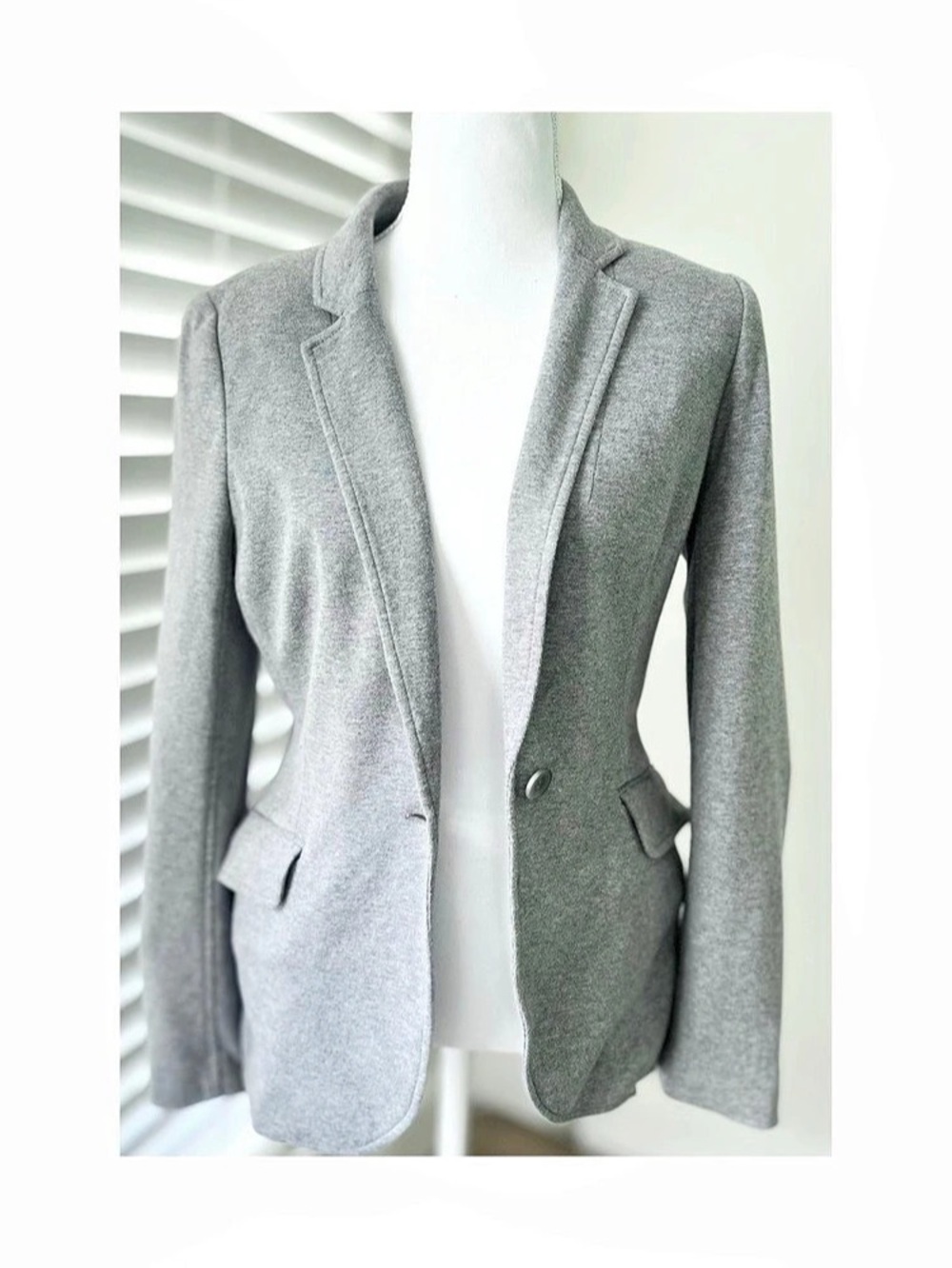 Aritzia Gray One-Button Blazer Like New